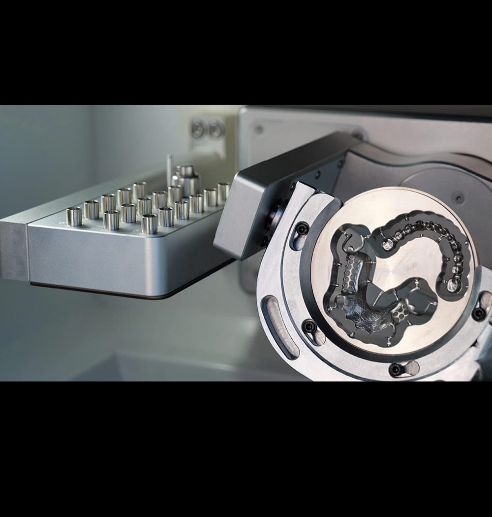 RFID-Tagged Milling Blanks: Why Smart Materials Are the Future of Digital Dentistry